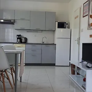 Apartman Pejnovic, Malinska